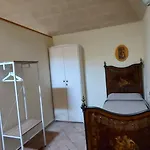 לינה וארוחת בוקר La Casa Del Tartufaio