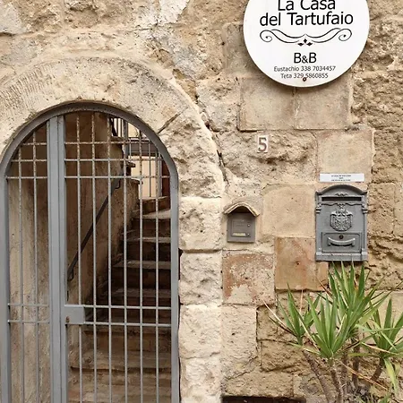 לינה וארוחת בוקר La Casa Del Tartufaio מטרה