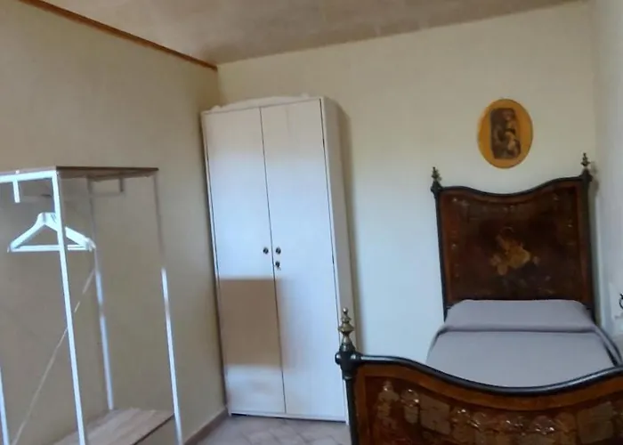 ベッド・アンド・ブレックファスト La Casa Del Tartufaio